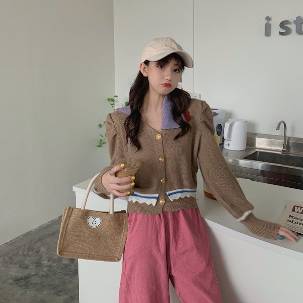 Casual κοντομάνικη γυναικεία ζακέτα με  ντεκολτέ