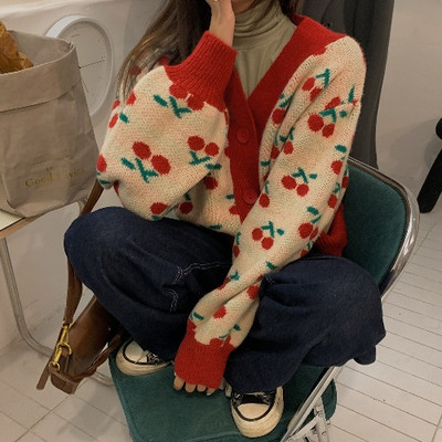 Naiste vabaaja lühike spitsikaelusega kardigan