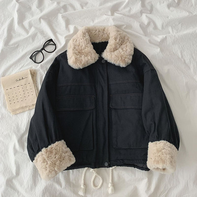 Naiste vabaaja jope sule ja taskutega