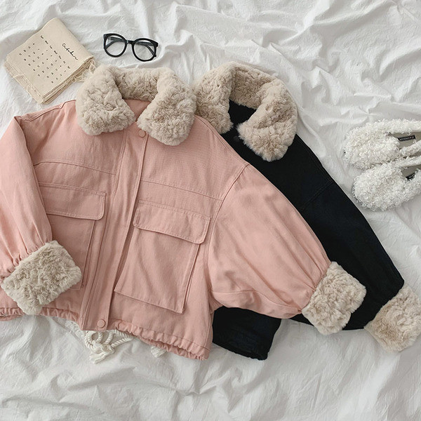 Naiste vabaaja jope sule ja taskutega