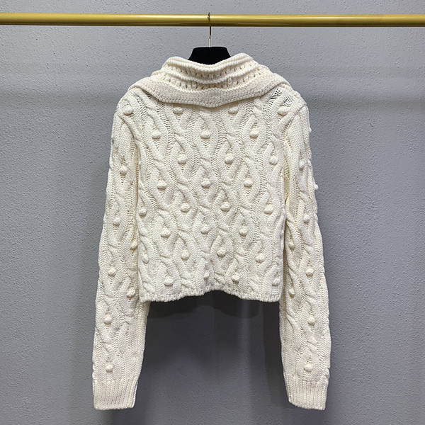 Vesta de iarna dama cu nasturi si guler