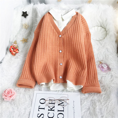 Moderni pleteni ženski kardigan sa špic izrezom