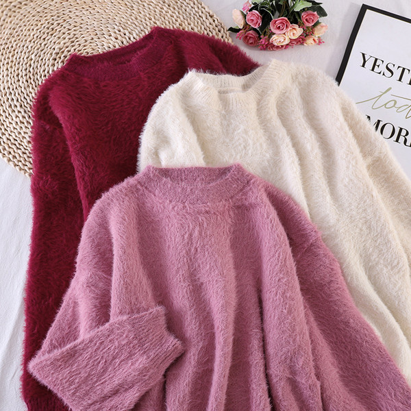 Ženski ležerni puhasti pulover s okruglim izrezom