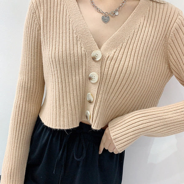 Naiste sügisene lühike nööpidega kardigan