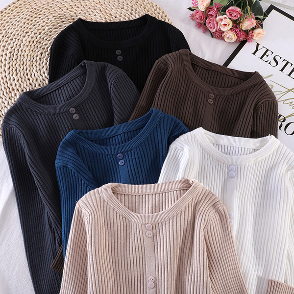 Casual γυναικείο πουλόβερ με οβάλ γιακά και κουμπιά