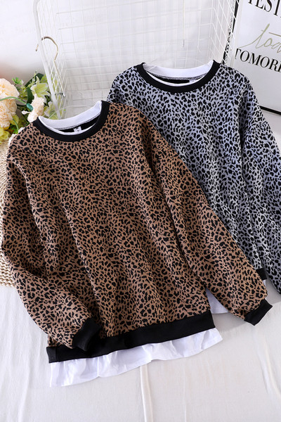 Naiste vabaaja kampsun loomamustri ja ümara kaelusega