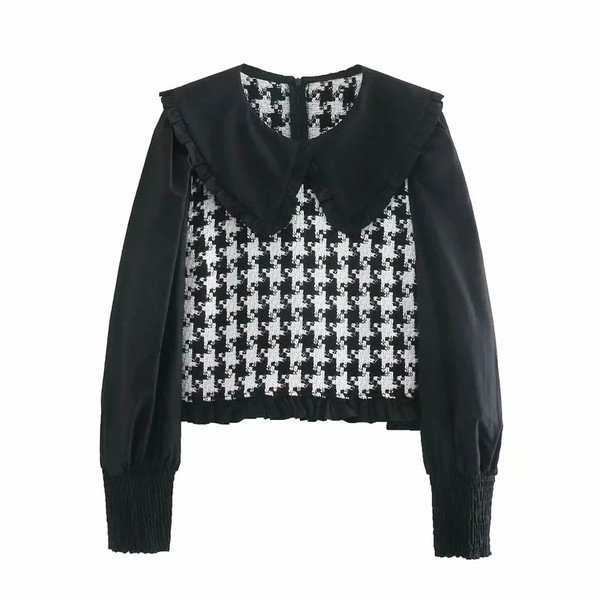 Naiste ruuduline suure kraega pluus