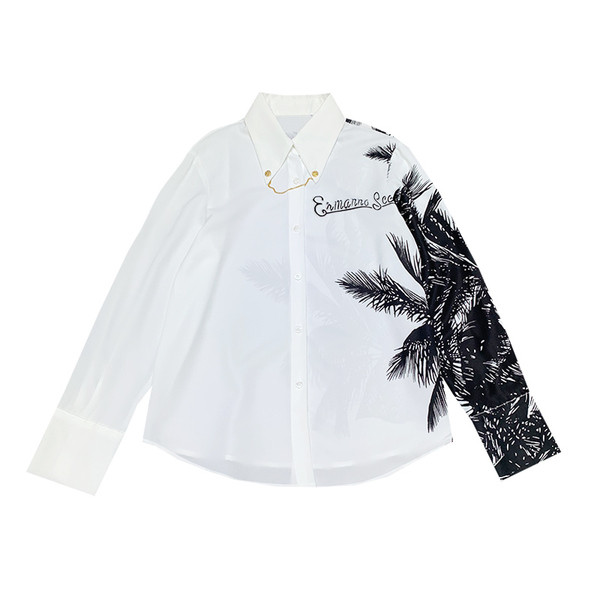 Stiilne varrukaaplikatsiooniga naiste särk