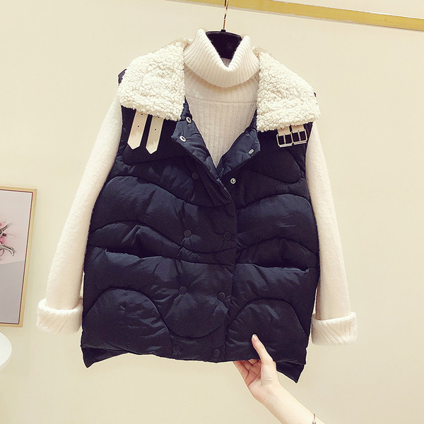 Naiste vabaaja vest nööpide ja sulekraega