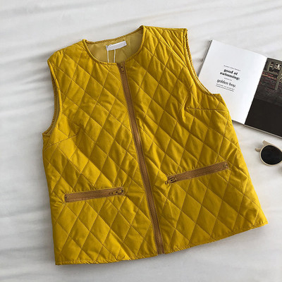 Vabaaja naiste vest luku ja taskutega