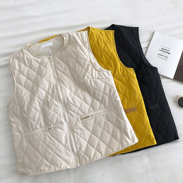 Vabaaja naiste vest luku ja taskutega