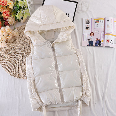 Uus mudel kapuutsiga ja taskutega naiste vest