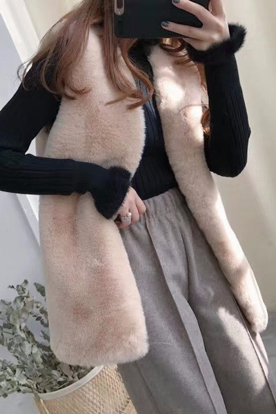 Novi model ženskog prsluka u više boja