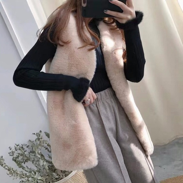 Novi model ženskog prsluka u više boja