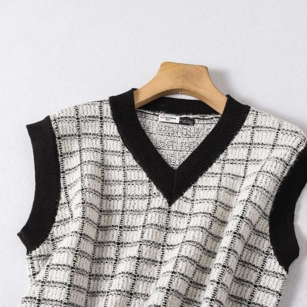 Καθημερινό κοντό γιλέκο με λαιμόκοψη