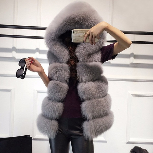 Naiste kapuutsiga sulevest