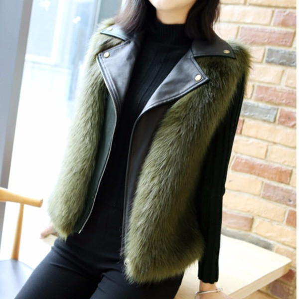 Uus mudel naiste kunstnahast vestiga