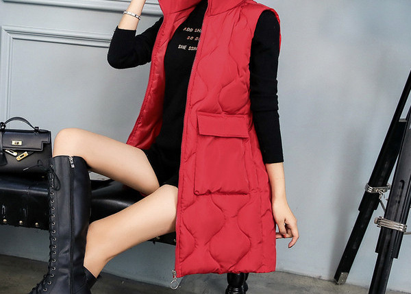 Dugi ženski prsluk s kapuljačom s džepovima i patentnim zatvaračem