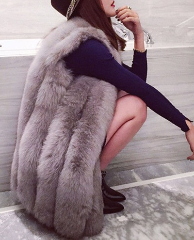 Γυναικείο γιλέκο με στρογγυλή λαιμόκοψη 