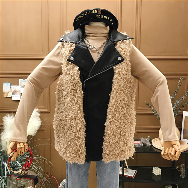 Novi model ženskog perjanog prsluka sa kožnim detaljima