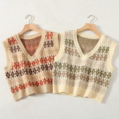 Κοντό καθημερινό γιλέκο με ντεκολτέ 