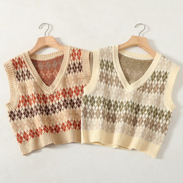 Κοντό καθημερινό γιλέκο με ντεκολτέ 