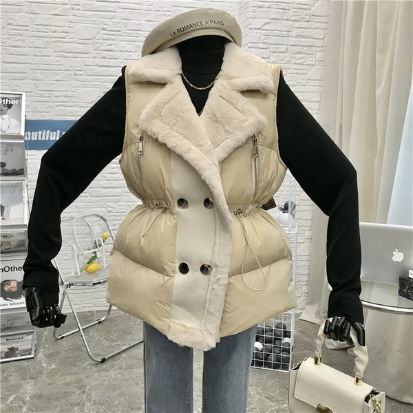 Uus mudel vöökoha lipsude ja nööpidega naistevest