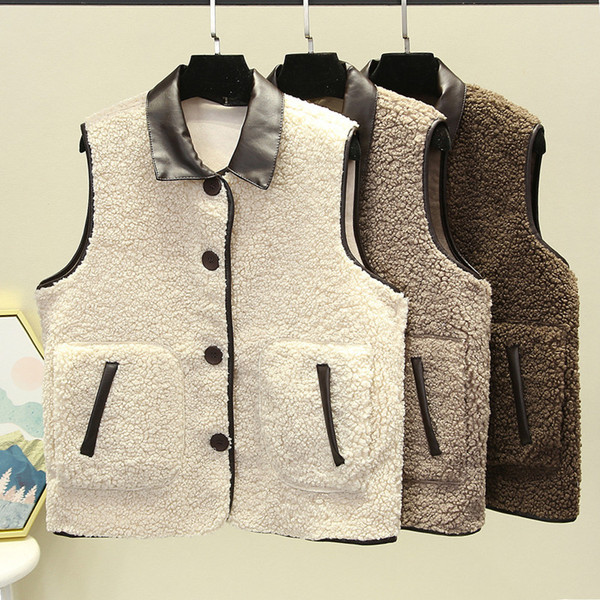 Naiste vabaajavest taskute ja nahast kraega