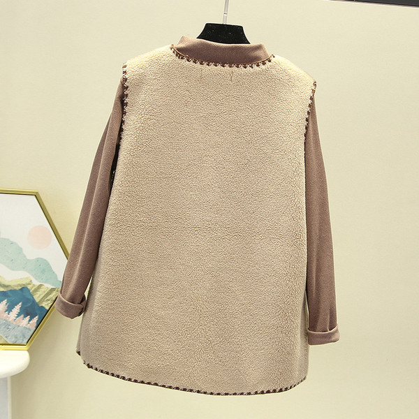 Moodne naiste vest nööpidega - standardmudel