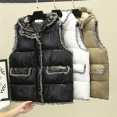 Naiste vest luku, taskute ja kapuutsiga