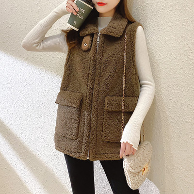 Naiste vabaaja vest – kõrge krae ja taskutega