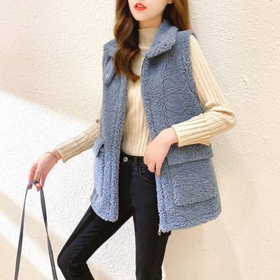 Naiste vabaaja vest – kõrge krae ja taskutega