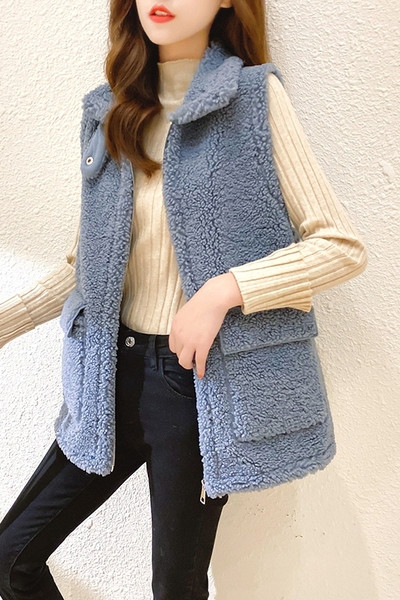 Naiste vabaaja vest – kõrge krae ja taskutega