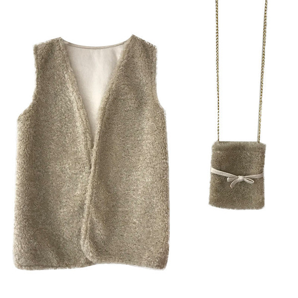 Šiuolaikinė moteriška pūkinė liemenė su V formos apykakle