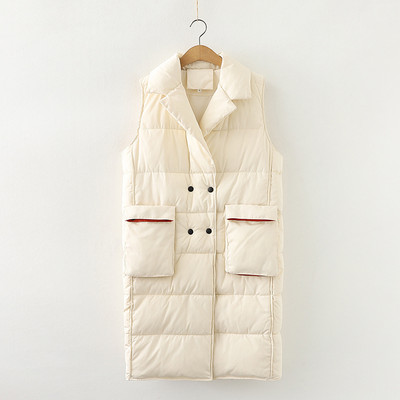 Keskmise pikkusega nööpidega sügis-talvine vest