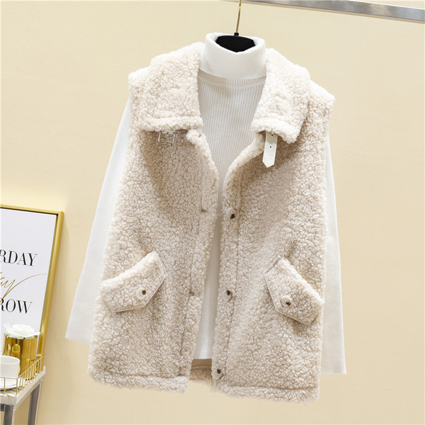 Naiste sulevest nööpide ja klassikalise kraega