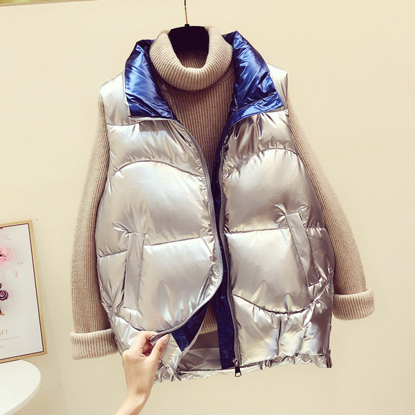 Aktualan ženski sjajni prsluk sa džepovima