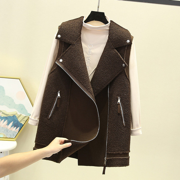 Uut mudelit lukuga naiste vest