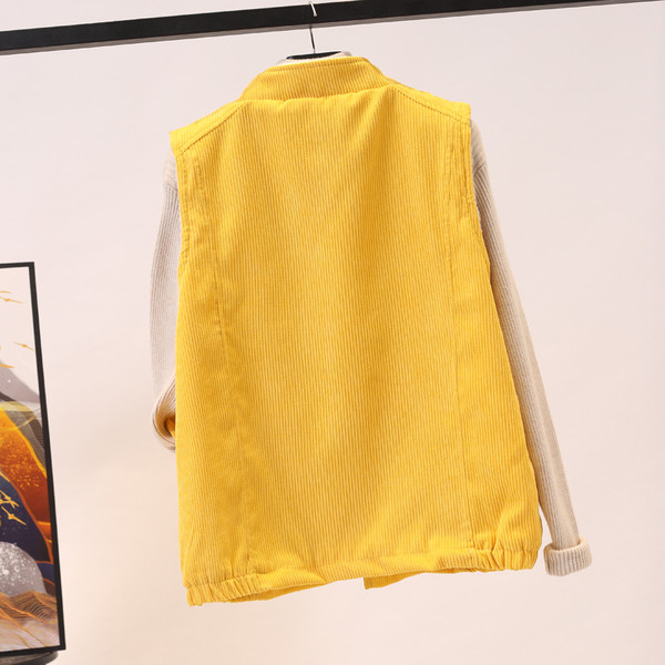 Naiste vabaaja vest velvetist nööpidega