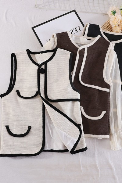 Ženski casual prsluk s gumbima i džepovima