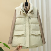 Casual naiste vest - lai taskutega mudel