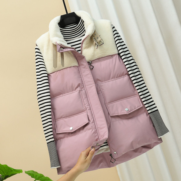 Casual naiste vest - lai taskutega mudel