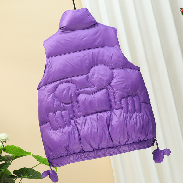 Laia mudeliga naiste vest kõrge krae ja taskutega