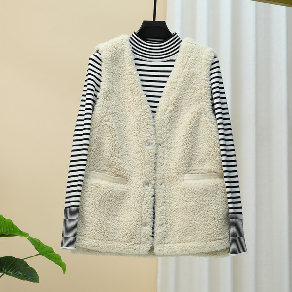 Uue mudeli naiste pehme vest spits-kaelusega ja taskutega