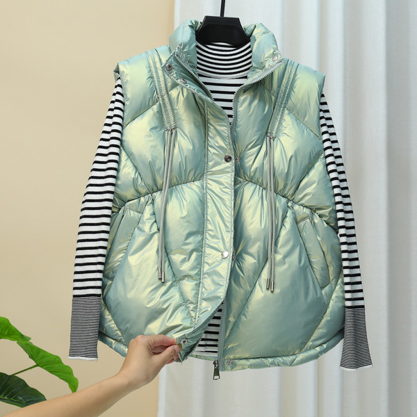 Γυναικείο γυαλιστερό γιλέκο με κολάρο και τσέπες