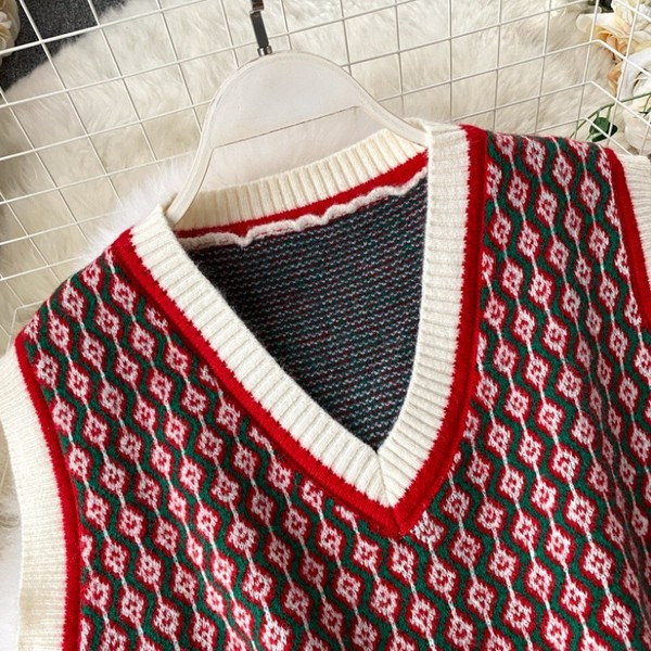 Megzta moteriška liemenė V formos iškirpte