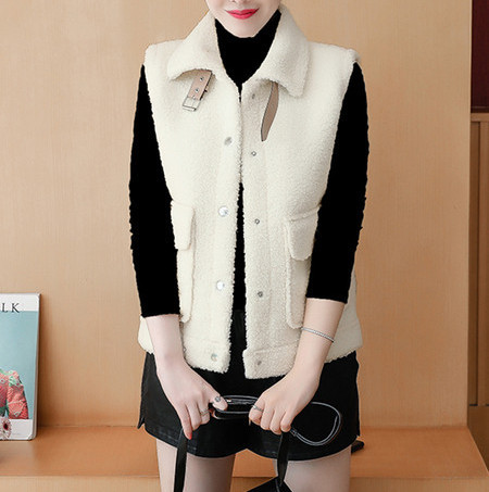 Vesta de dama la zi cu buzunare si nasturi