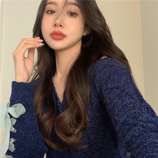 Kaasaegne naiste lühike kardigan spits-kaelusega