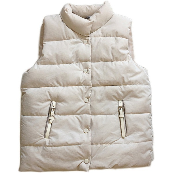 Moteriška laisvalaikio liemenė su sagomis