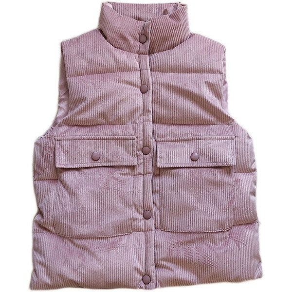 Uus mudel taskute ja kõrge kraega naiste vest